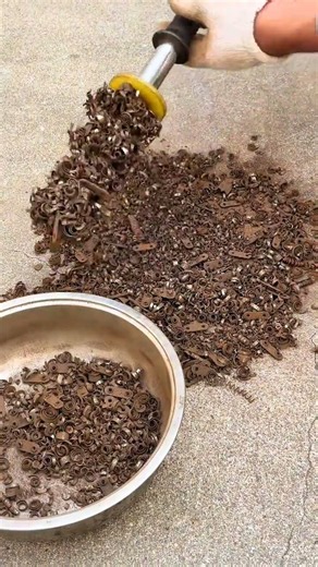 Magnet Rod For Collecting Scrap #HardwareTools #HandTools #PowerTools #shortsfeed