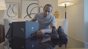 What’s in the box?.. 😍 These PUMA Fi shoes self-lace which is awesome. Try out and beta test your own pair by filling in the form here: 👉🏾http://lewis.social/PUMAFi #PUMAFi #FitIntelligence #PUMA | Lewis Hamilton