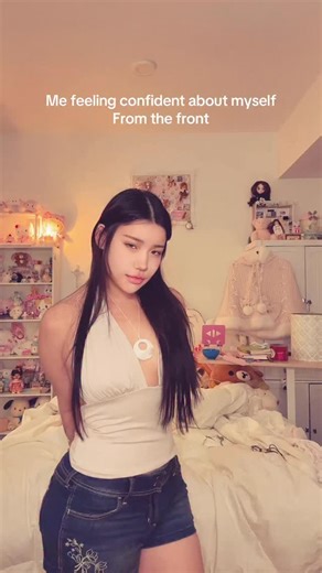 Hannah Kim on Instagram: "I wish I had a pretty back"