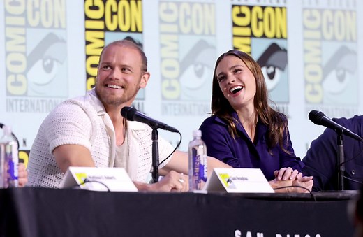 ‘Outlander’ At Comic-Con: Starz Drops First Look At 8th & Final Season; Droughtlander To End In 2026