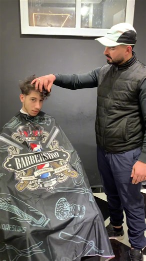 Coiffeur 💈 : Tendances et Styles de Cheveux