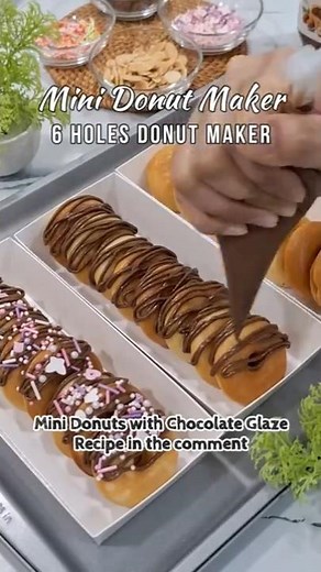 Mini Donut Maker with 6 Holes #SHOPEEYouPOSTYouWIN