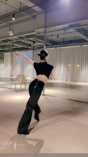 Daily training of the Latin dance.💃#dance #dancer #ballroom #latin #learndance #dancetutorials #foryou