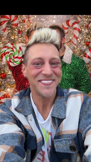 Merry Christmas ya filthy animals 🎅🏽 | Christmas