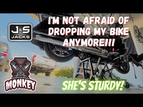 How to SAFELY lift your Harley Davidson up for servicing and wrenching. Thanks to J&S Jacks!!!