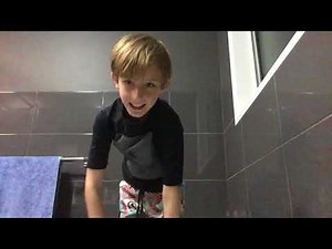 Ice bath challenge for 2 minuets