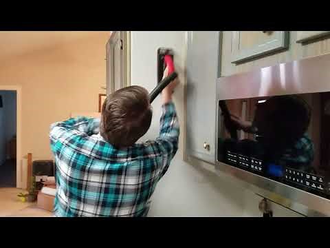 Goldblatt Dust Free Drywall Hand Sander G05028 Vs. Hyde Dust Free Drywall Sander 09165