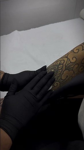 💎 Wrist dermal piercing 📍Watford