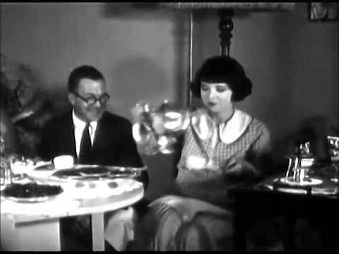 Colleen Moore - Rare Footage from LIFE IN HOLLYWOOD -1927 - With Vintage Music.