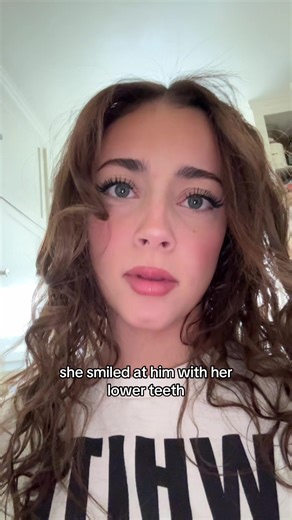 fiorella wilk (@officialchrisrockk)’s video of teeth