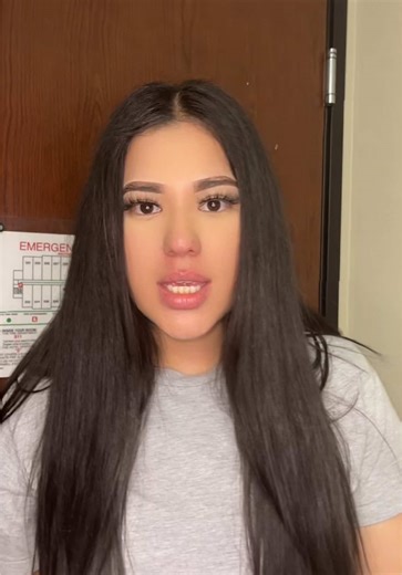 Kiss me 🤪❤️ @DNS ❤️ #fyp #foryoupage #viral #trending #couplegoals #funny @Surge ⚡️