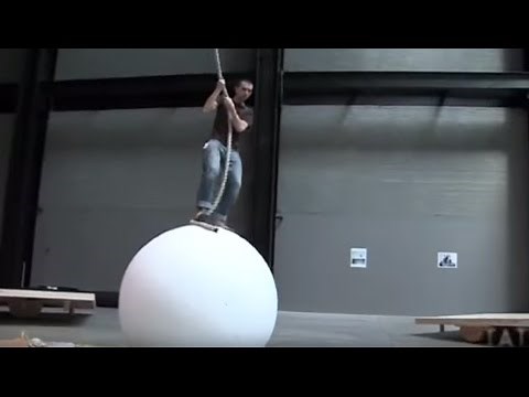 Robert Morris – Bodyspacemotionthings | TateShots