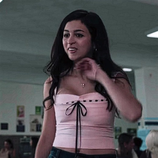 ACUAL final girl. // shake: Me // #tinablake #carrie #josietotah #blowthisup #finalgirl // HIGH QUALITY EDIT OF TINA BLAKE, JOSIE TOTAH CARRIE 2026 HD.