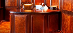 How to Fix Scratches in Mahogany Furniture | DoItYourself.com