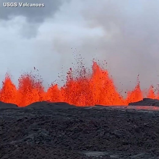 See Lava Spew From Mauna Loa As World's Largest Active Volcano Erupts