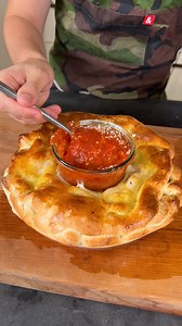 This Cheesy Pizza Bread Is Baked With The Tomato Sauce | Eitan Bernath