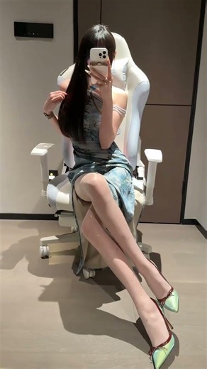 Unveiling the Shattered Gold: Anxing Yueyue's Golden Thread Mystery