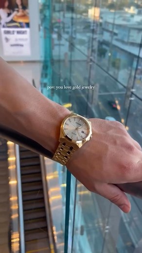 POV: you love gold jewelry #danielsjewelers #mensjewelry #menswatches | Daniel's Jewelers