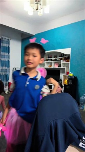 妹妹的东西她都喜欢😂