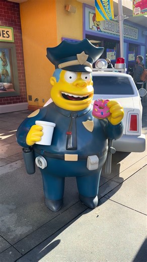 Chief Wiggum's Favorite Donuts at Universal Studios
