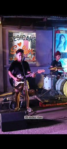 158K views · 1K reactions | Bangis ng vocalist! 蘭  Smiger LG-2 st gold  #guitarist #guitarcover #guitar #electricguitar #electricguitarist #guitarra #kitguitarhero DISCLAIMER: No copyright infringement intended. This song belongs to the rightful owner. | Kit Guitar Hero | Facebook