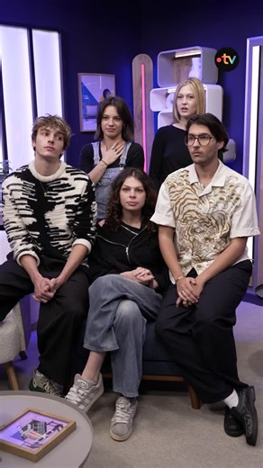 Apprenez à connaître les acteurs de DETER et leurs personnages ! La série #DETER, à retrouver dès le 9 juin à 14h15 sur France 3 Bretagne @deter_francetv @bastienp_svrn @romane.mondoulet @cestyaniiss @alixdehais @jeanne_hendschel #deter #bretagne #serie | France 3 Bretagne