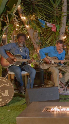 Playing For Change on Instagram: " You've loved Roberto Luti in our Songs Around The World, now get ready for something extra special! On July 31st, a brand-new Mark’s Park episode featuring Roberto premieres! Until then, enjoy this handpicked single and leave him some love in the comments below. Let’s show him how excited we are!  @lutiroberto @mermansmosengoofficial . . . . . . #tajmahal #tajmahalblues #music #guitar #furtherondowntheroad"