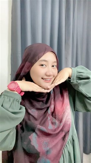 Tutorial hijab pashmina #tutorialhijab #tutorialhijabpashmina #tutorialhijabsimple