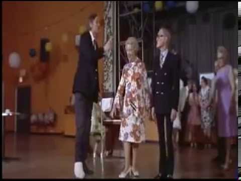 Holiday On The Buses