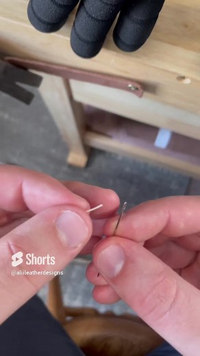 Part 1 of my leather craft tutorials. How to thread a needle for saddle stitching #leather #leathertok #fyp #dyi #handcraft #leatherwork #beginners #foryoupage #leathertiktok