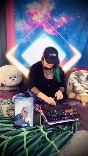 Herbie, but make it dubstep 😈 | Live playing Arturia Microfreak
