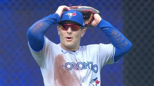 Video review confirms controversial trapped-ball call on Blue Jays’ Varsho