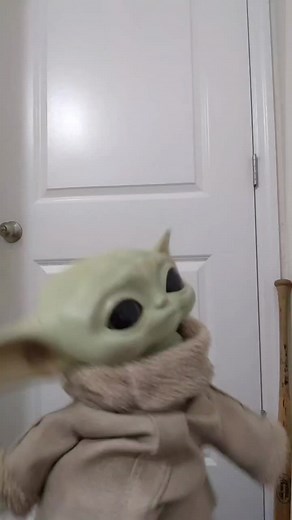 Dancing Yoda - Baby Yoda Rap Dance