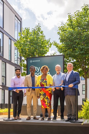 City Modern’s completion was officially commemorated with a ribbon cutting ceremony and a celebration last week, marking a major milestone for Bedrock, Brush Park and the City of Detroit Government. The event brought together City officials, Bedrock leadership, community partners and neighbors to celebrate the transformative development. Following the ribbon cutting, City Modern residents were invited to a private block party located along The Mews walkway. The event offered an opportunity for n