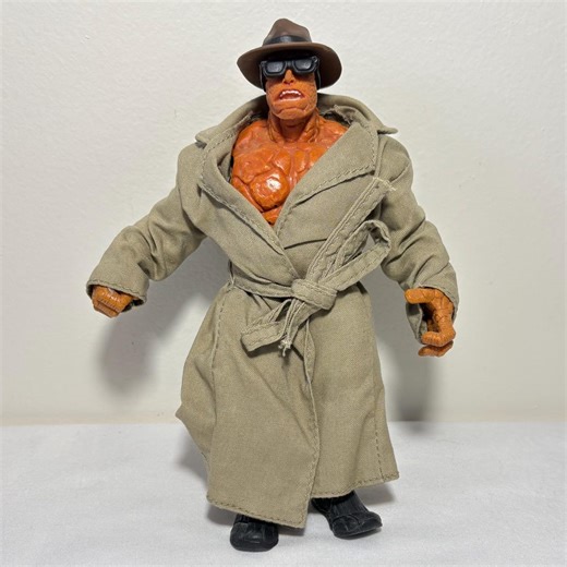 Fantastic Four Thing "clobberin' Time" 6" Action Figure: Undercover Disguise W/ Coat, Hat, Sounds - Etsy
