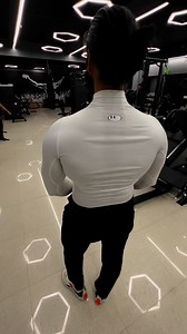 Cobra 🐍 back 💪 #facebookviral #musclerecovery #2025goals #strengthtraining #gymnastics #musclebuilding #gymmotivation #fitness #hardworking #motivation #musclebuilding | Mamey fitness