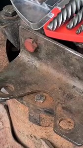 29K views · 221 reactions | Screw extractors in a red case. These tools are used to remove broken, damaged, or seized screws and bolts #hardwaretools #powertools #screwextractor #high #foryoupageシforyou #shortsviral | ToolTrek999 | Facebook