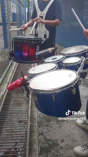 Slap Cadence - Marching Band Drumline Performance