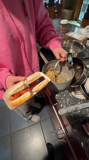 The meat stick chick (@themeatstickchick)’s videos with original sound - The meat stick chick