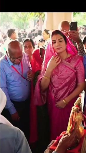 गुरु मां चतुर्थ दिवस ब्रज यात्रा में कालिदह पर पूजन‌ करते हुए#shortvideo #love #youtubeshort