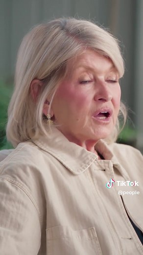 You won't see #MarthaStewart going under the knife—now or ever. The star is sharing why she doesn't feel the need for plastic surgery. Tap the link in bio to watch #ThePEOPLEInterview.