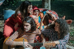 The Progressive Nostalgia of Bala Desejo's 'SIM SIM SIM' » PopMatters