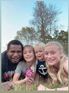 2.4K reactions · 15 shares | #jakarta #papua #indonesia #PNG #PNGIslands #sulawesi #menado #medan #medanviral #kabanjahe #bataktoba #batakkaro #kehidupansehariharidiAmerika #america #indonesiaviral | Tommy Pagawak | Facebook