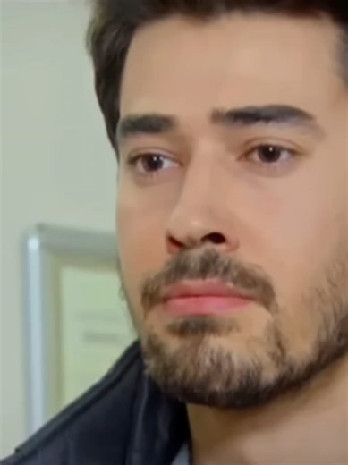 Emre ve Elif'in Hikayesi: Moşme Braktis
