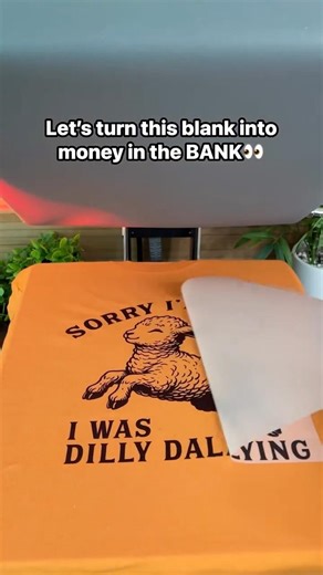 Make Money Customizing T-Shirts 🔥➡️ Link In Bio