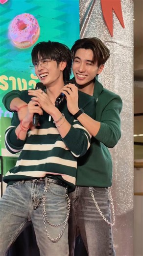 🐯 If you keep being so stubborn, I'll just take you home...// this is such AU-coded bruh like.. what am i gonna do atp...LINE MAN x PERTH SANTA#LINEMANถูกสุดทุกวันxPerthSanta