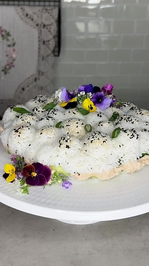 How to Make a Fancy Sushi Cake: Step-by-Step Guide