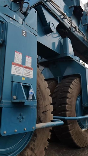 Removing a 120-foot derelict ship from the marsh takes more than a tow line. What you see in this timelapse video took hours on the water. After pumping the hull, breaking the vessel free from the creek bed, securing lift points, and towing the ship safely across the river, we successfully delivered it to our Yonges shipyard. Salvage isn’t simple, but our crew’s up for it. | Stevens Towing Company