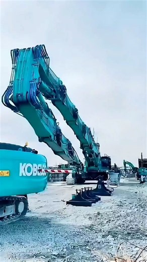 أقوى الآليات العملاقة في العالم | Unbelievable Heavy Machinery In Action! 💥⚙️ #shorts