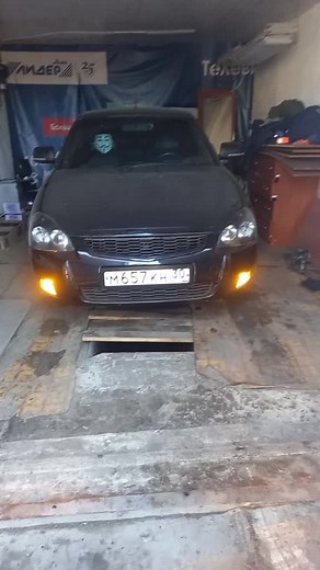 Exploring Headlight Clarity in a Stationary Black Car